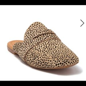 New in Box - Born Cayo Genuine Calf Hair Penny Loafer Mule In Tan Brown